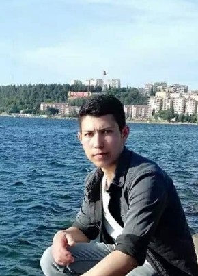 بسم الله, 22, Türkiye Cumhuriyeti, Ayvacık (Çanakkale)