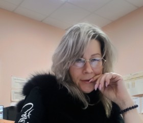 Olga, 48, Saint Petersburg