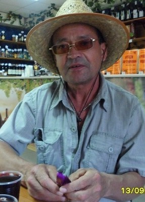 Фидаис, 66, Россия, Сургут