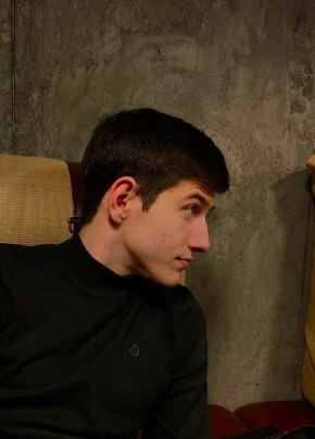 Арсен из Краснодара 24 года