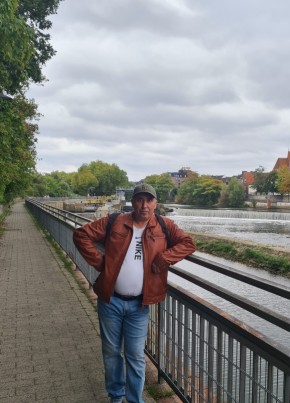 Александр из Chişinău 52 года