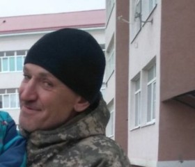 Valeriy, 47, Samara