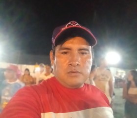 Robert Carlos, 37, Trujillo