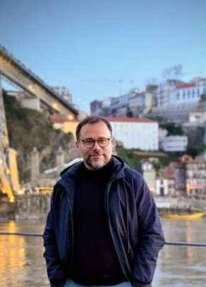 Роман из Астрахани 37 лет