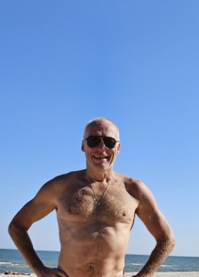 Yuriy, 63, Russia, Saint Petersburg