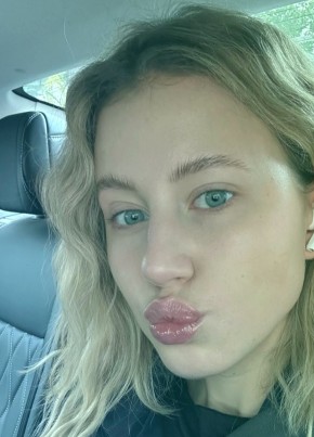 Veronika из Пскова 27 лет