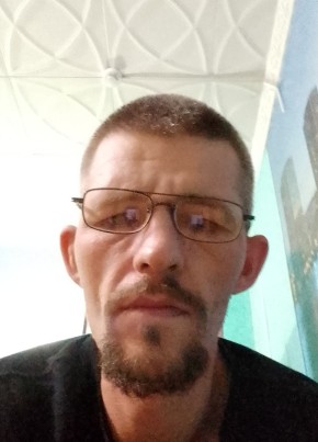 Тони, 39, Россия, Энгельс