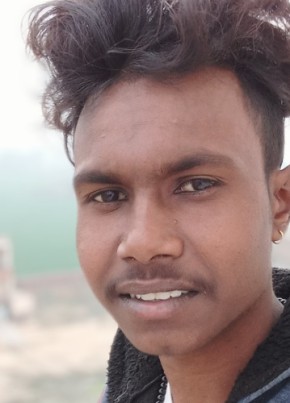 Rahul Rawat, 19, India, Budhlāda