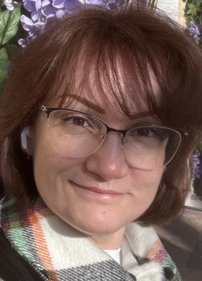 Yuliana из Кронштадта 43 года
