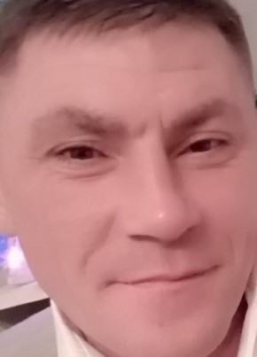 Денис из Москвы 45 лет