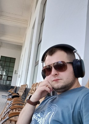Влад из Армянска 34 года