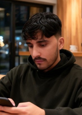Wahid shah из الرياض 19 лет