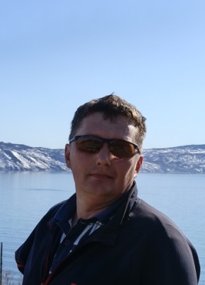 Максим из Магадана 43 года