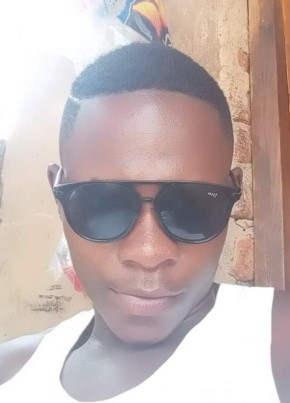 Mike mkupira, 23, Malaŵi, Blantyre