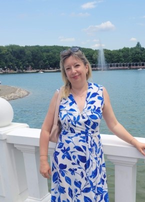 Yuliya, 49, Russia, Saint Petersburg