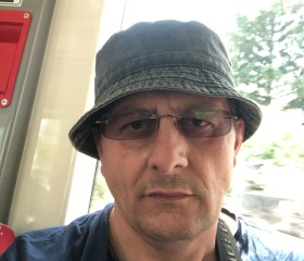 Giorgi, 39 лет, Praha