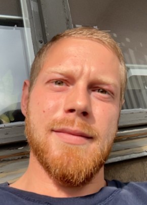 daniel из Kungälv 27 лет