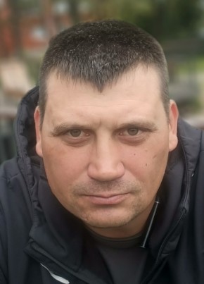 Александр из Климовска 44 года