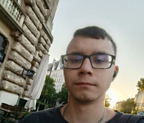 Vlad, 23, Budapest