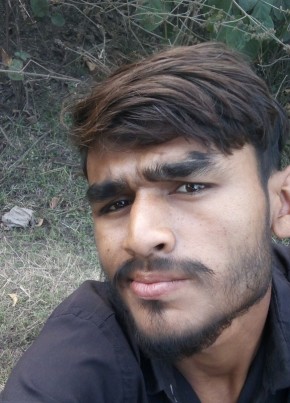 Bipin kumar, 19, India, Jamuria