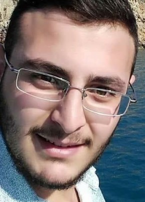 Yunus Emre, 27, Türkiye Cumhuriyeti, Orhangazi