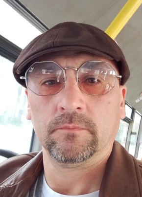АНДРІЙ из Киева 49 лет
