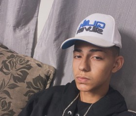 leonard, 25, Cosmopolis