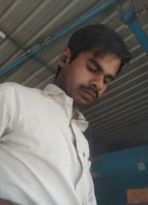 Manoh, 24, India, Hyderabad