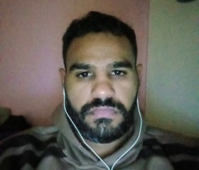 فارس الجبالي, 31, Tanda