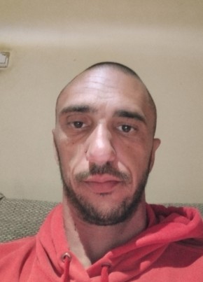 Libero из Нови Сада 34 года