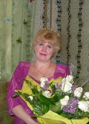 Татьяна, 70, Россия, Санкт-Петербург