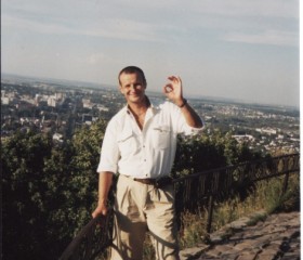 Валерий, 46 лет, Львів