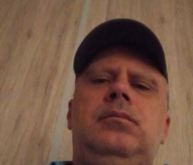 Igor, 53, Moscow