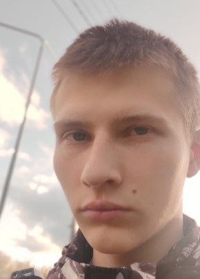 Кирилл, 19, Россия, Слободской