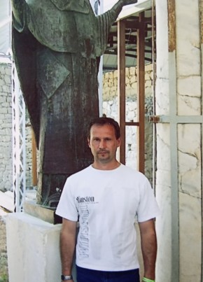 Aleksandr, 53, Russia, Bugulma