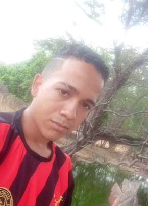 Vitor, 21, República Federativa do Brasil, Araripina