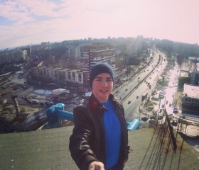 Vlad, 25 лет, Debrecen