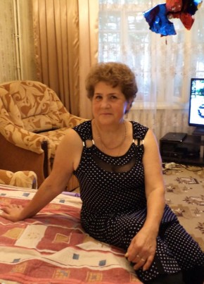 Алла, 73, Россия, Новомосковск