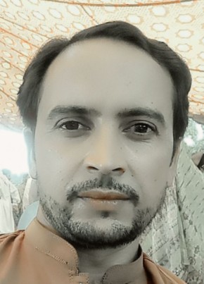 Gulzar Bhatti, 18, پاکستان, لاہور