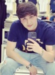 Misha, 25, Moscow