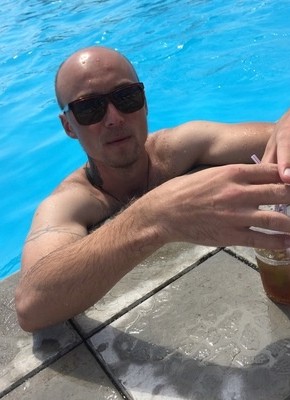 Василий, 36, Россия, Москва
