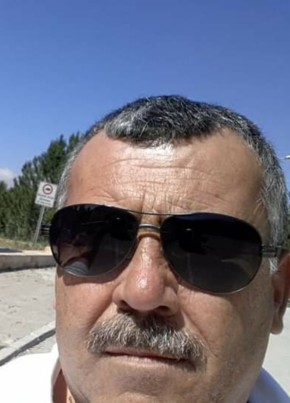 Hüseyin Küçük, 59, Türkiye Cumhuriyeti, İstanbul