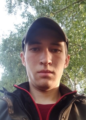 Радис Махиянов из Самары 23 года
