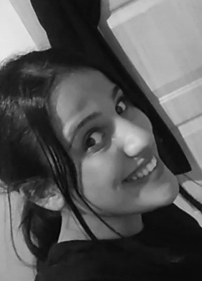 Zeynep из Gaziantep 18 лет