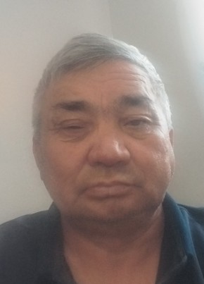 Шарипхан из Астаны 56 лет