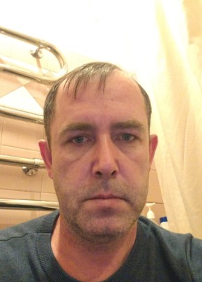 Сергей из Саратова 43 года
