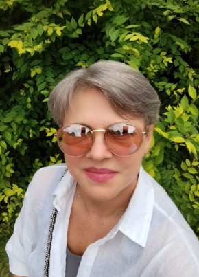 Елена из Владивостока 55 лет