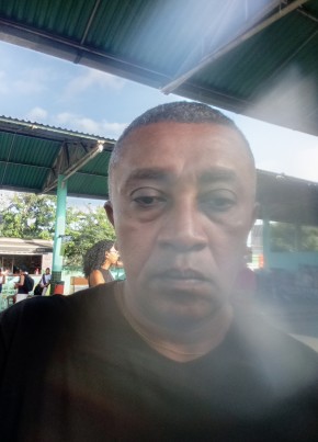 Nivaldo из São Luís 48 лет