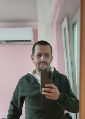 Игорь, 36, Россия, Феодосия