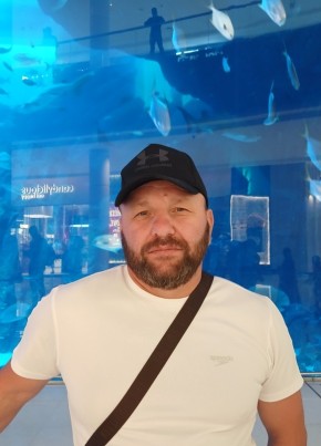 Aleksei из Tighina 48 лет